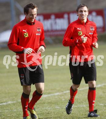 FUSSBALL - FIFA Weltmeisterschaft 2010, Qualifikation, OEFB, AUT vs ROM, Oesterreich vs Rumaenien, Vorberichte, Training AUT. Manuel Ortlechner, Andreas Ulmer (AUT). Velden, am 23.3.2009.
Foto: Kuess

---
pressefotos, pressefotografie, kuess, qs, qspictures, sport, bild, bilder, bilddatenbank