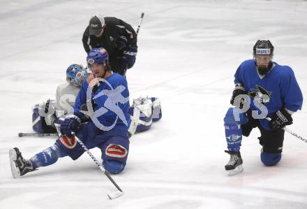 Eishockey Nationalteam. Trainingslager. Stefan Bacher, Markus Peintner (VSV). Villach, am 24.3.2009.
Foto: Kuess
---
pressefotos, pressefotografie, kuess, qs, qspictures, sport, bild, bilder, bilddatenbank