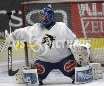 Eishockey Nationalteam. Trainingslager. Bernhard Starkbaum (VSV). Villach, am 24.3.2009.
Foto: Kuess
---
pressefotos, pressefotografie, kuess, qs, qspictures, sport, bild, bilder, bilddatenbank