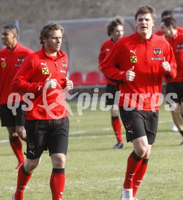 FUSSBALL - FIFA Weltmeisterschaft 2010, Qualifikation, OEFB, AUT vs ROM, Oesterreich vs Rumaenien, Vorberichte, Training AUT. Juergen Saeumel Sebastian Proedl (AUT). Velden, am 23.3.2009.
Foto: Kuess

---
pressefotos, pressefotografie, kuess, qs, qspictures, sport, bild, bilder, bilddatenbank