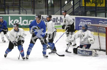 Eishockey Nationalteam. Trainingslager. Villach, am 24.3.2009.
Foto: Kuess
---
pressefotos, pressefotografie, kuess, qs, qspictures, sport, bild, bilder, bilddatenbank