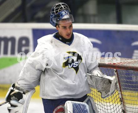 Eishockey Nationalteam. Trainingslager. Bernhard Starkbaum (VSV). Villach, am 24.3.2009.
Foto: Kuess
---
pressefotos, pressefotografie, kuess, qs, qspictures, sport, bild, bilder, bilddatenbank