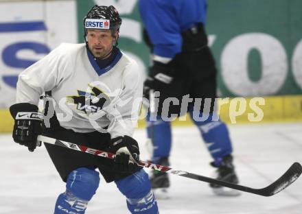 Eishockey Nationalteam. Trainingslager. Gerhard Unterluggauer (Innsbruck). Villach, am 24.3.2009.
Foto: Kuess
---
pressefotos, pressefotografie, kuess, qs, qspictures, sport, bild, bilder, bilddatenbank