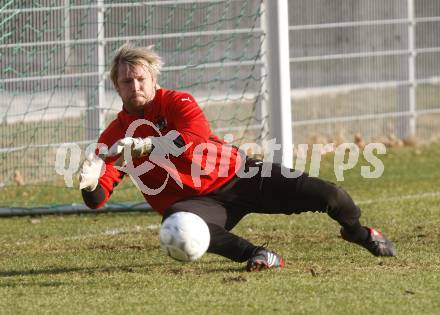 FUSSBALL - FIFA Weltmeisterschaft 2010, Qualifikation, OEFB, AUT vs ROM, Oesterreich vs Rumaenien, Vorberichte, Training AUT. Andreas Schranz (AUT). Velden, am 23.3.2009.
Foto: Kuess

---
pressefotos, pressefotografie, kuess, qs, qspictures, sport, bild, bilder, bilddatenbank