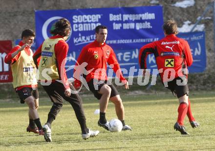 FUSSBALL - FIFA Weltmeisterschaft 2010, Qualifikation, OEFB, AUT vs ROM, Oesterreich vs Rumaenien, Vorberichte, Training AUT. Uemit Korkmaz, Yasin Pehlivan, Andreas Dober (AUT). Velden, am 23.3.2009.
Foto: Kuess

---
pressefotos, pressefotografie, kuess, qs, qspictures, sport, bild, bilder, bilddatenbank