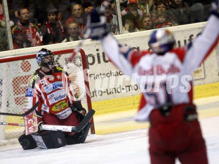 EBEL. Eishockey Bundesliga. KAC gegen EC Salzburg.  SCOTT Travis (KAC), Torjubel Salzburg. Klagenfurt, am 26.3.2009.
Foto: Kuess 

---
pressefotos, pressefotografie, kuess, qs, qspictures, sport, bild, bilder, bilddatenbank