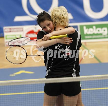 Badminton Bundesliga. ASKOE Kelag Kaernten gegen Traun. Jubel Gabi Banova, Maja Kersnik (Kaernten). Klagenfurt, am 28.3.2009.
Foto: Kuess



---
pressefotos, pressefotografie, kuess, qs, qspictures, sport, bild, bilder, bilddatenbank