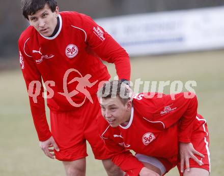 Fussball Regionalliga. SAK gegen SV Spittal. Sergej Jakirovic, Christopher Wernitznig (Spittal). Klagenfurt, am 28.3.2009.
Foto: Kuess

---
pressefotos, pressefotografie, kuess, qs, qspictures, sport, bild, bilder, bilddatenbank