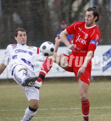 Fussball Regionalliga. SAK gegen SV Spittal. Christian Dlopst (SAK) Trupp Daniel (Spittal). Klagenfurt, am 28.3.2009.
Foto: Kuess

---
pressefotos, pressefotografie, kuess, qs, qspictures, sport, bild, bilder, bilddatenbank