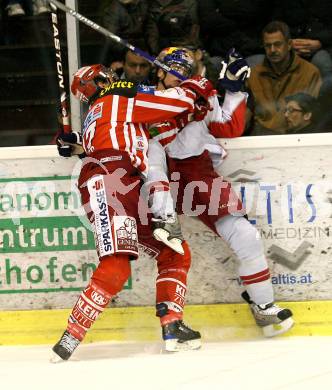 EBEL. Eishockey Bundesliga. KAC gegen EC Salzburg. HAGER Gregor (KAC), TRATTNIG Matthias (Salzburg). Klagenfurt, am 31.3.2009.
Foto: Kuess 

---
pressefotos, pressefotografie, kuess, qs, qspictures, sport, bild, bilder, bilddatenbank