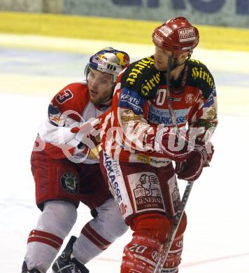 EBEL. Eishockey Bundesliga. KAC gegen EC Salzburg.  Mike Craig, (KAC), Walter Lee Sweatt (Salzburg). Klagenfurt, am 31.3.2009.
Foto: Kuess 

---
pressefotos, pressefotografie, kuess, qs, qspictures, sport, bild, bilder, bilddatenbank