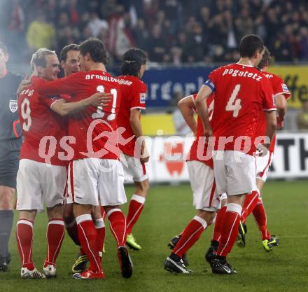 Fussball WM Qualifikationsspiel. Oessterreich gegen Rumaenien. Torjubel (Oesterreich). Hypo Group Arena, Klagenfurt, am 1.4. 2009.
Foto: Kuess

---
pressefotos, pressefotografie, kuess, qs, qspictures, sport, bild, bilder, bilddatenbank