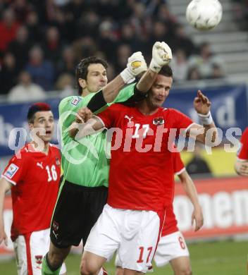 Fussball WM Qualifikationsspiel. Oessterreich gegen Rumaenien. Michael Gspurnig, Stefan Maierhofer(Oesterreich). Hypo Group Arena, Klagenfurt, am 1.4. 2009.
Foto: Kuess

---
pressefotos, pressefotografie, kuess, qs, qspictures, sport, bild, bilder, bilddatenbank