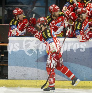 EBEL. Eishockey Bundesliga. EC Red Bull Salzburg gegen  KAC. Torjubel  (KAC). Salzburg, am 2.4.2009.
Foto: Kuess 

---
pressefotos, pressefotografie, kuess, qs, qspictures, sport, bild, bilder, bilddatenbank