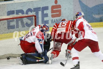 EBEL. Eishockey Bundesliga. EC Red Bull Salzburg gegen  KAC. SCHULLER David aberkanntes Tor (KAC), PARISE Jordan, REBEK Jeremy (Salzburg). Salzburg, am 2.4.2009.
Foto: Kuess 

---
pressefotos, pressefotografie, kuess, qs, qspictures, sport, bild, bilder, bilddatenbank