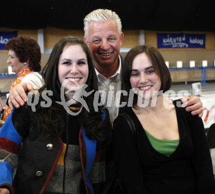 Schiessen Luftgewehr. Oesterreichische Meisterschaft. Christina und Desiree Deiser, Reinhard Tellian. Wolfsberg, am 4.4.2009.
Foto: Kuess

---
pressefotos, pressefotografie, kuess, qs, qspictures, sport, bild, bilder, bilddatenbank