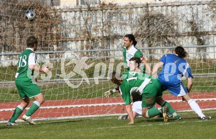 Fussball Kaerntner Liga. VSV gegen Landskron. Koller Martin, Schuri Arno  (VSV), Wulz Bernhard, Slunka Martin, Gilgenreiner Thomas (Landskron). Villach, am 4.4. 2009.
Foto: Kuess

---
pressefotos, pressefotografie, kuess, qs, qspictures, sport, bild, bilder, bilddatenbank