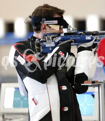 Schiessen Luftgewehr. Oesterreichische Meisterschaft. Mario Knoegler (1.). Wolfsberg, am 4.4.2009.
Foto: Kuess

---
pressefotos, pressefotografie, kuess, qs, qspictures, sport, bild, bilder, bilddatenbank