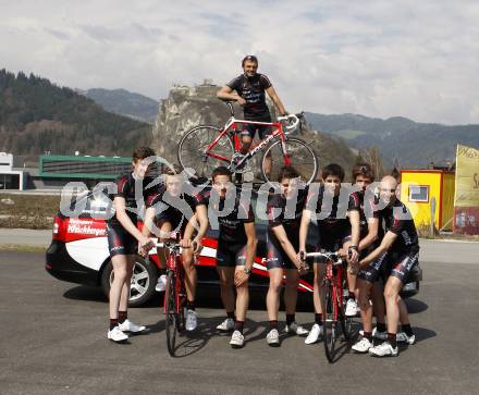 Radsport. Praesentation Radteam Focus Voelkermarkt. Florian Kopeinig, Markus Goetz, Jan Sokol, Christian Pirker, Sven Weiss, Alex Tuma, Manuel Hillebrand. Griffen, am 4.4.2009.
Foto: Kuess

---
pressefotos, pressefotografie, kuess, qs, qspictures, sport, bild, bilder, bilddatenbank