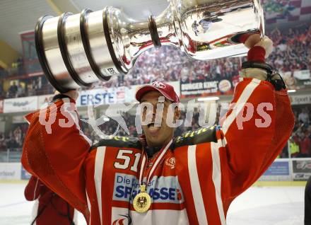 EBEL. Eishockey Bundesliga. KAC gegen EC Salzburg. Jubel Meister KAC, SCOTT Travis. Klagenfurt, am 5.4.2009.
Foto: Kuess 

---
pressefotos, pressefotografie, kuess, qs, qspictures, sport, bild, bilder, bilddatenbank