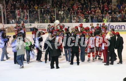 EBEL. Eishockey Bundesliga. KAC gegen EC Salzburg. Jubel KAC. Klagenfurt, am 5.4.2009.
Foto: Kuess 

---
pressefotos, pressefotografie, kuess, qs, qspictures, sport, bild, bilder, bilddatenbank