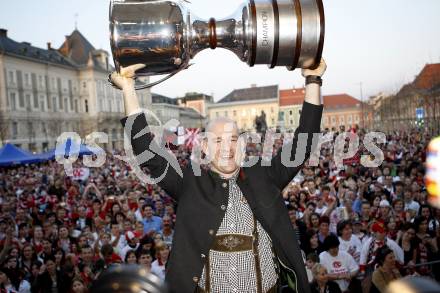 EBEL. Eishockey Bundesliga. KAC Meisterfeier. Jeff Shantz. Klagenfurt, am 7.4.2009.
Foto: Kuess 

---
pressefotos, pressefotografie, kuess, qs, qspictures, sport, bild, bilder, bilddatenbank