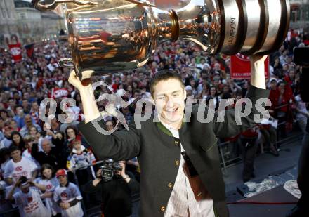 EBEL. Eishockey Bundesliga. KAC Meisterfeier. David Schuller. Klagenfurt, am 7.4.2009.
Foto: Kuess 

---
pressefotos, pressefotografie, kuess, qs, qspictures, sport, bild, bilder, bilddatenbank