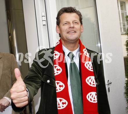 EBEL. Eishockey Bundesliga. KAC Meisterfeier. Christian Scheider. Klagenfurt, am 7.4.2009.
Foto: Kuess 

---
pressefotos, pressefotografie, kuess, qs, qspictures, sport, bild, bilder, bilddatenbank