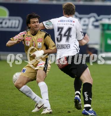 Fussball. Tipp3-Bundesliga. SK Austria Kelag Kaernten gegen LASK Linz. Schumacher, (Austria Kaernten), Michael Baur (Linz). Klagenfurt, 11.4.2009. 
Foto: Kuess

---
pressefotos, pressefotografie, kuess, qs, qspictures, sport, bild, bilder, bilddatenbank