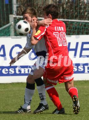 Fussball. Regionalliga Mitte. SAK gegen GAK. Triplat Grega (SAK), Fink David (GAK). Klagenfurt, am 11.4. 2009.
Foto: Kuess

---
pressefotos, pressefotografie, kuess, qs, qspictures, sport, bild, bilder, bilddatenbank