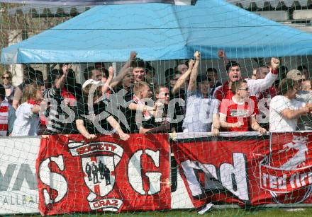 Fussball. Regionalliga Mitte. SAK gegen GAK. Fans (GAK). Klagenfurt, am 11.4. 2009.
Foto: Kuess

---
pressefotos, pressefotografie, kuess, qs, qspictures, sport, bild, bilder, bilddatenbank