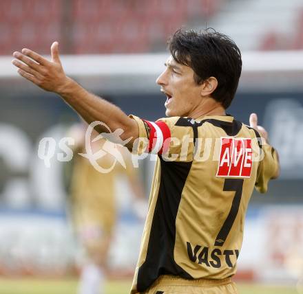 Fussball. Tipp3-Bundesliga. SK Austria Kelag Kaernten gegen LASK Linz. Vastic Ivica  (Linz). Klagenfurt, 11.4.2009. 
Foto: Kuess

---
pressefotos, pressefotografie, kuess, qs, qspictures, sport, bild, bilder, bilddatenbank