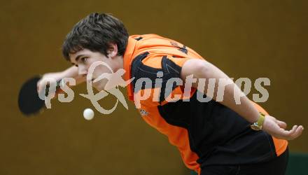 Tischtennis. Kaerntner Meisterschaft. Dominik Dlopst. St. Ruprecht, am 21.12.2008.
Foto: Kuess
---
pressefotos, pressefotografie, kuess, qs, qspictures, sport, bild, bilder, bilddatenbank