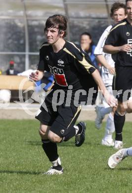 Fussball. Kaerntner Liga. SK Austria Kelag Kaernten 1b gegen SVG Bleiburg. Tamegger David (Bleiburg). Klagenfurt, am 11.4. 2009.
Foto: Kuess

---
pressefotos, pressefotografie, kuess, qs, qspictures, sport, bild, bilder, bilddatenbank