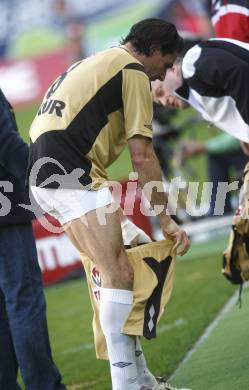 Fussball. Tipp3-Bundesliga. SK Austria Kelag Kaernten gegen LASK Linz. Michael Baur (Linz). Klagenfurt, 11.4.2009. 
Foto: Kuess

---
pressefotos, pressefotografie, kuess, qs, qspictures, sport, bild, bilder, bilddatenbank