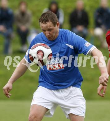 Fussball. Unterliga Ost. Koettmannsdorf gegen Ludmannsdorf. Frank Mario  (Koettmannsdorf). Koettmannsdorf, 19.4.2009. 
Foto: Kuess

---
pressefotos, pressefotografie, kuess, qs, qspictures, sport, bild, bilder, bilddatenbank