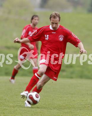 Fussball. Unterliga Ost. Koettmannsdorf gegen Ludmannsdorf. Glantschnig Christian (Ludmannsdorf). Koettmannsdorf, 19.4.2009. 
Foto: Kuess

---
pressefotos, pressefotografie, kuess, qs, qspictures, sport, bild, bilder, bilddatenbank