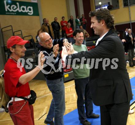 Basketball Bundesliga. Woerthersee Piraten gegen UBSC Graz. Trainer Mathias Jan Fischer (Piraten).  Klagenfurt, 19.4.2009
Foto: Kuess

---
pressefotos, pressefotografie, kuess, qs, qspictures, sport, bild, bilder, bilddatenbank