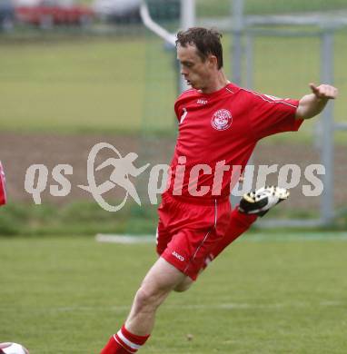 Fussball. Unterliga Ost. Koettmannsdorf gegen Ludmannsdorf. Weber Roman (Ludmannsdorf). Koettmannsdorf, 19.4.2009. 
Foto: Kuess

---
pressefotos, pressefotografie, kuess, qs, qspictures, sport, bild, bilder, bilddatenbank