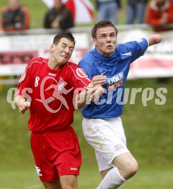 Fussball. Unterliga Ost. Koettmannsdorf gegen Ludmannsdorf. Poeck Martin (Koettmannsdorf), Muenzer David (Ludmannsdorf). Koettmannsdorf, 19.4.2009. 
Foto: Kuess

---
pressefotos, pressefotografie, kuess, qs, qspictures, sport, bild, bilder, bilddatenbank