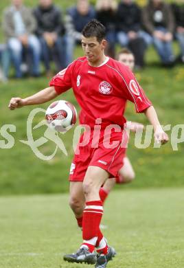 Fussball. Unterliga Ost. Koettmannsdorf gegen Ludmannsdorf. Muenzer David (Ludmannsdorf). Koettmannsdorf, 19.4.2009. 
Foto: Kuess

---
pressefotos, pressefotografie, kuess, qs, qspictures, sport, bild, bilder, bilddatenbank