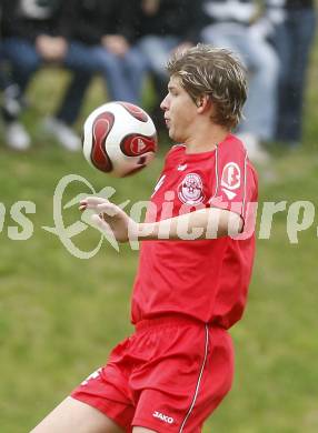 Fussball. Unterliga Ost. Koettmannsdorf gegen Ludmannsdorf. Klinar Christian (Ludmannsdorf). Koettmannsdorf, 19.4.2009. 
Foto: Kuess

---
pressefotos, pressefotografie, kuess, qs, qspictures, sport, bild, bilder, bilddatenbank