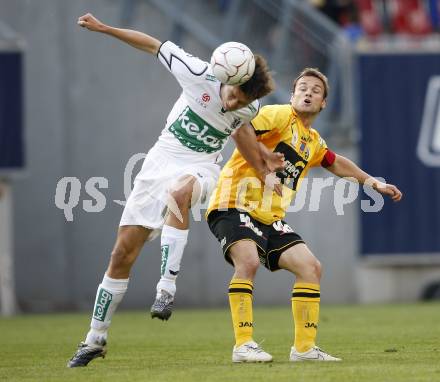 Fussball. Tipp3-Bundesliga. SK Austria Kelag Kaernten gegen SCR Altach. Wolfgang Bubenik, (Austria Kaernten), Kai Walter Schoppitsch (Altach). Klagenfurt, 25.4.2009. 
Foto: Kuess

---
pressefotos, pressefotografie, kuess, qs, qspictures, sport, bild, bilder, bilddatenbank