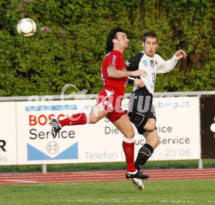 Fussball Regionalliga, WAC/St. Andrae gegen Voitsberg. Stueckler Stefan (WAC), Sauer Gernot (Voitsberg). Wolfsberg, 30.4.2009. 
Foto: Kuess

---
pressefotos, pressefotografie, kuess, qs, qspictures, sport, bild, bilder, bilddatenbank