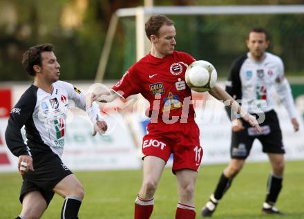 Fussball Regionalliga, WAC/St. Andrae gegen Voitsberg. Saler Juergen (WAC), Hierzer Patrick (Voitsberg). Wolfsberg, 30.4.2009. 
Foto: Kuess

---
pressefotos, pressefotografie, kuess, qs, qspictures, sport, bild, bilder, bilddatenbank