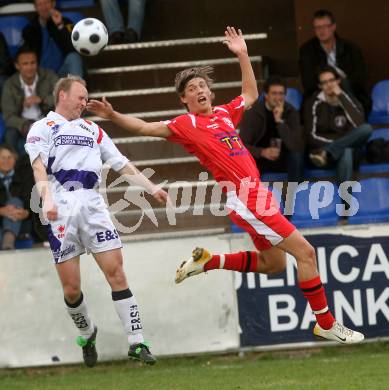 Fussball Regionalliga. SAK gegen St. Florian. Sadjak Simon (SAK), Huber Ewald (St. Florian). Klagenfurt, 2.5.2009. 
Foto: Kuess

---
pressefotos, pressefotografie, kuess, qs, qspictures, sport, bild, bilder, bilddatenbank