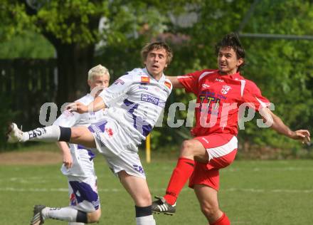 Fussball Regionalliga. SAK gegen St. Florian.  Triplat Grega (SAK), Riegler Helmut  (St. Florian). Klagenfurt, 2.5.2009. 
Foto: Kuess

---
pressefotos, pressefotografie, kuess, qs, qspictures, sport, bild, bilder, bilddatenbank