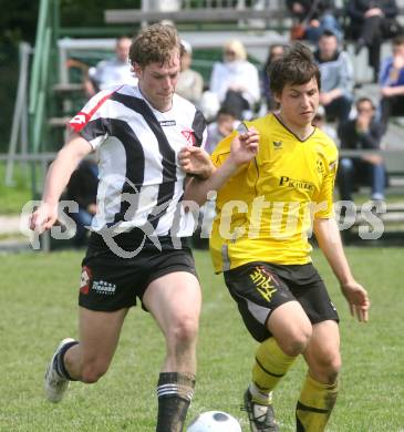 Fussball 1. Klasse B. SV Falle Maria Gail gegen ESV Admira Villach.  (Maria Gail), Daniel Aichholzer (Admira Villach). Maria Gail, am 3.5.2009.
Foto: Kuess
---
pressefotos, pressefotografie, kuess, qs, qspictures, sport, bild, bilder, bilddatenbank