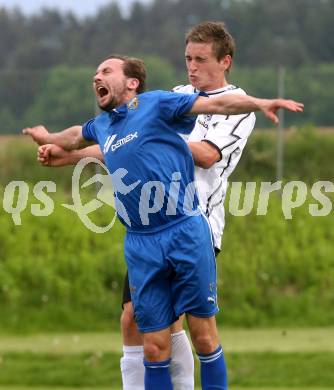 Fussball. Kaerntner Liga. SK Austria Kelag Kärnten 1b gegen VSV. Sollbauer Michael (Austria Kaernten), Prettenthaler Rene (VSV). Poggersdorf, 9.5.2009. 
Foto: Kuess

---
pressefotos, pressefotografie, kuess, qs, qspictures, sport, bild, bilder, bilddatenbank