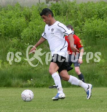 Fussball. Kaerntner Liga. SK Austria Kelag Kärnten 1b gegen VSV. Erkara Ertürk (Austria Kaernten). Poggersdorf, 9.5.2009. 
Foto: Kuess

---
pressefotos, pressefotografie, kuess, qs, qspictures, sport, bild, bilder, bilddatenbank